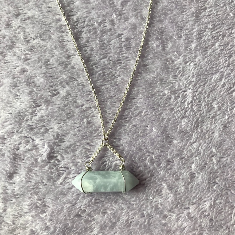 DownEast Basics Gray Agate Stone Pendant